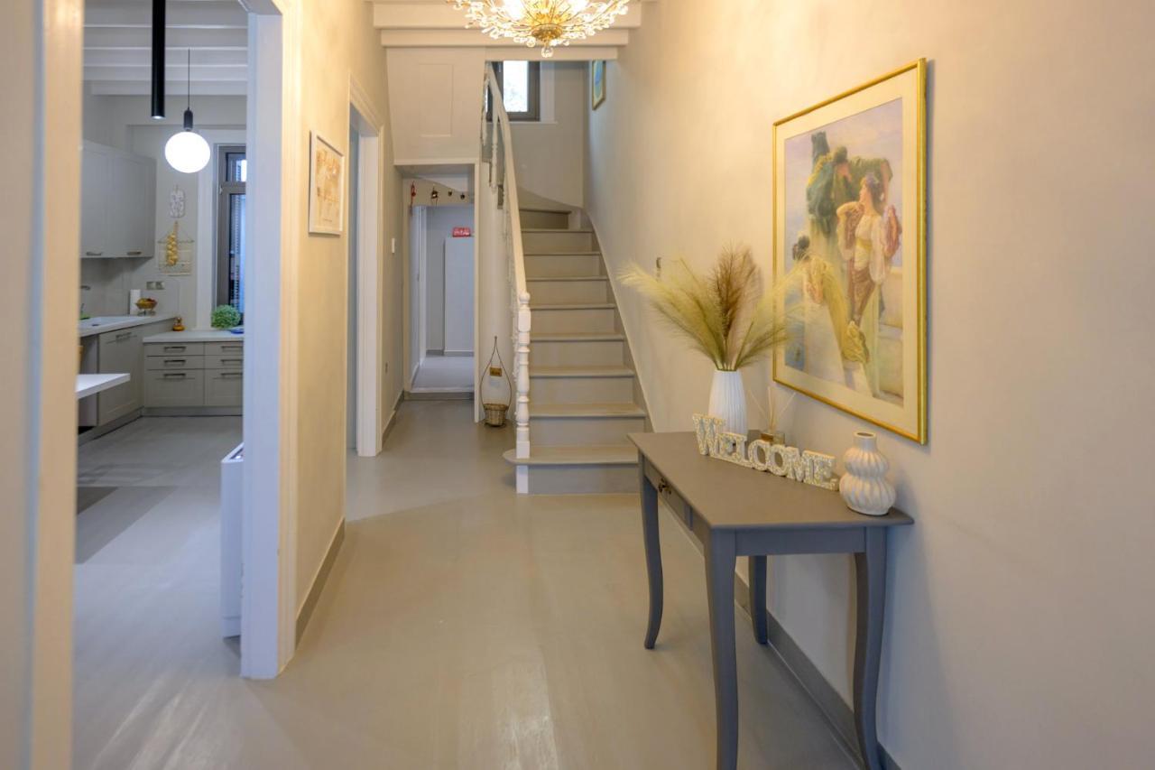 Appartement Elia Downtown Eco House à Mytilíni Extérieur photo